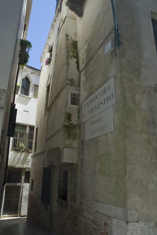 Appartamento Ca' Cavalli البندقية الغرفة الصورة